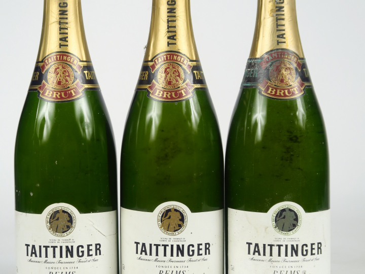 3 BOUTEILLES CHAMPAGNE TAITTINGER BRUT RESERVE - 1 ETLA