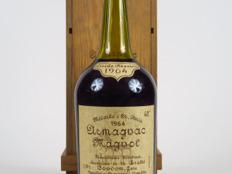 Vente aux enchères 1 MAGNUM ARMAGNAC MAGNOL 'VIEILLE RESERVE' 42° - 1964 - CBO
