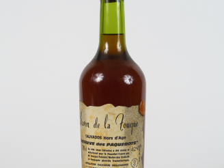Vente aux enchères 1 BOUTEILLE CALVADOS HORS D'AGE 'RESERVE DES PAQUEBOTS' BARON DE LA TO