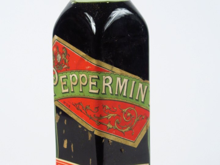 1 VIEILLE BOUTEILLE PEPERMINT BUSSAC