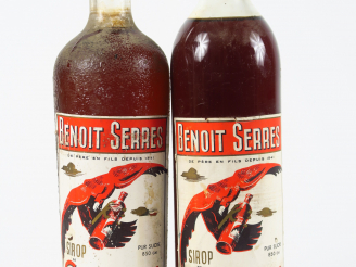 Vente aux enchères 2 VIEILLES BOUTEILLES SIROP DE CITRON BENOIT SERRES