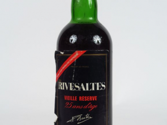 Vente aux enchères 1 BOUTEILLE RIVESALTES 'VIEILLE RESERVE' 25 ANS D'AGE