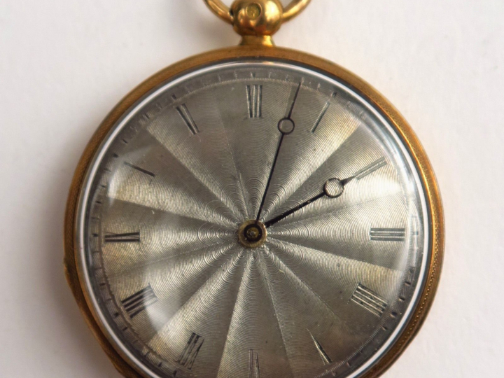 Montre de gousset extra plate en or. Poids tel : 33,6 g