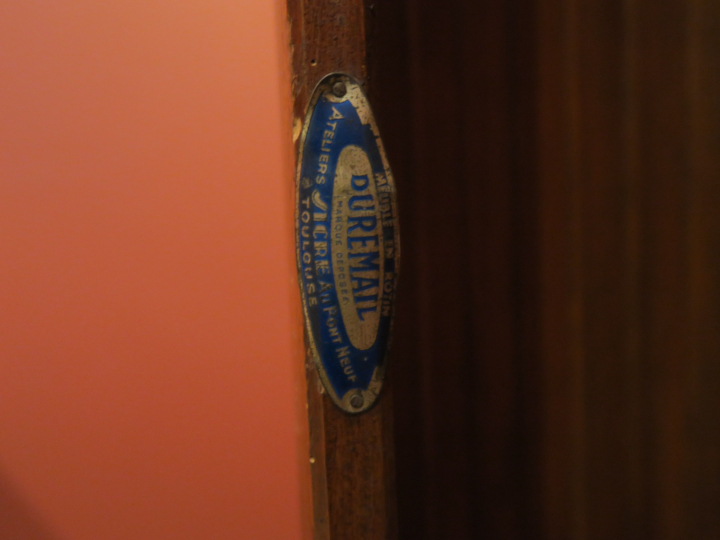 DUREMAIL. Paravent en bois articulé. Atelier Sicre à Toulouse. H. 180 