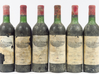 Vente aux enchères 6 BOUTEILLES CHÂTEAU BEAUSEJOUR ST ESTEPHE  - 1958 - 2 BG/1 LB/2 HEP/1