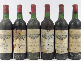 Vente aux enchères 6 BOUTEILLES CHÂTEAU BEAUSEJOUR ST ESTEPHE  - 1958 - 4 BG/2 LB/1 MEP/E