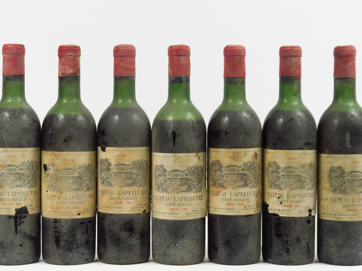7 BOUTEILLES CHÂTEAU LAPELLETRIE GC ST EMILION - 1959 - 1 HEP/4 MEP/2 