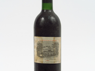 Vente aux enchères 1 BOUTEILLE CHÂTEAU LAFITE ROTHSCHILD 1er GCC PAUILLAC - 1964 - BG/ELF