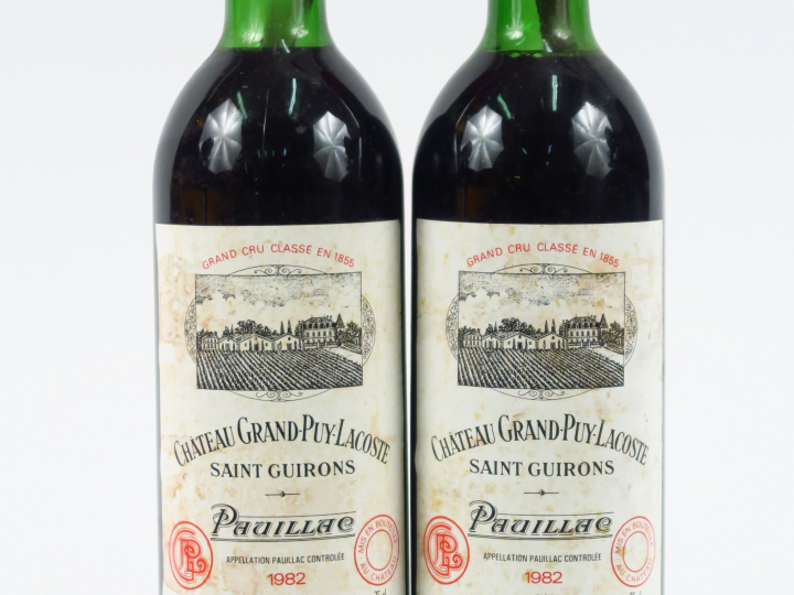 2 BOUTEILLES CHÂTEAU GRAND PUY LACOSTE GCC PAUILLAC - 1982 - LB/ETLT