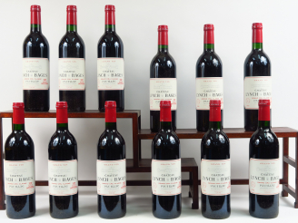 Vente aux enchères 12 BOUTEILLES CHÂTEAU LYNCH BAGES GCC PAUILLAC - 1988 - CBO - BG