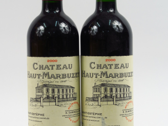 Vente aux enchères 2 BOUTEILLES CHÂTEAU HAUT MARBUZET ST ESTEPHE - 2000