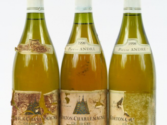 Vente aux enchères 3 BOUTEILLES CORTON CHARLEMAGNE GC P. ANDRE - 1998 - EA