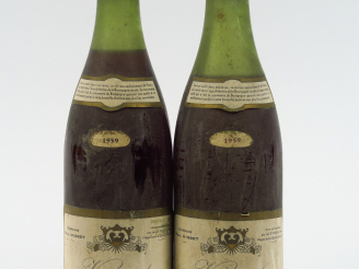 Vente aux enchères 2 BOUTEILLES VOUGEOT P. MISSET - 1959 - 4 CM/6 CM/BLS