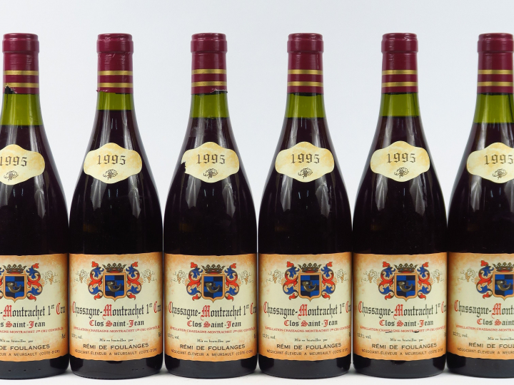 6 BOUTEILLES CHASSAGNE MONTRACHET 1er CRU 'CLOS ST JEAN' R. DE FOULANG