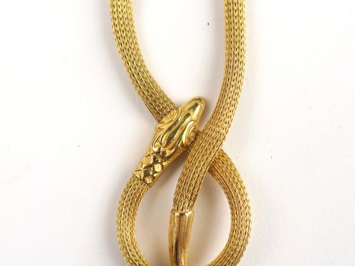 Collier en or en forme de serpent. Poids : 30 g