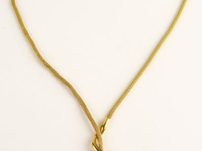 Collier en or, maille tressée. Poids : 16,7 g