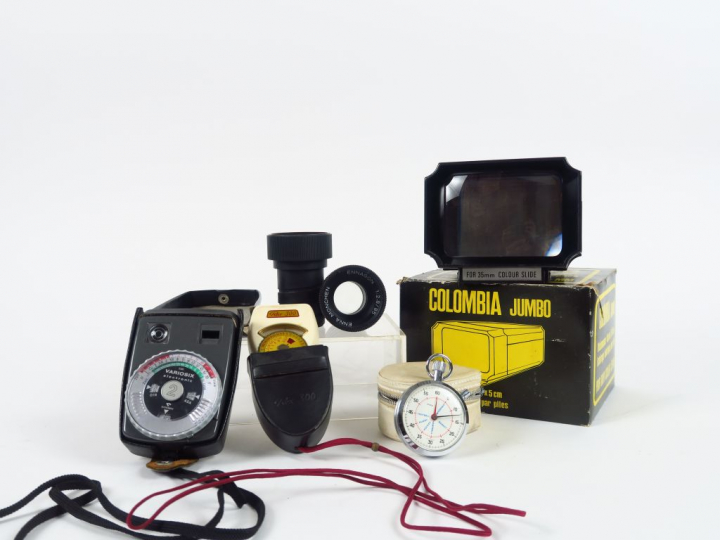 Accessoires divers :   - Gossen, Variosix électronic avec son étui  - 