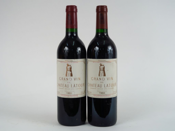 2 BOUTEILLES CHÂTEAU LATOUR 1er GCC PAUILLAC - 1994