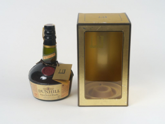 Vente aux enchères 1 BOUTEILLE Blend Dunhill  (75 cl)- 43° - Mise années 80