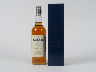 Vente aux enchères 1 BOUTEILLE LEDAIG (70 cl) - Embouteilleur : OB - 43° - Age : 15 ans  