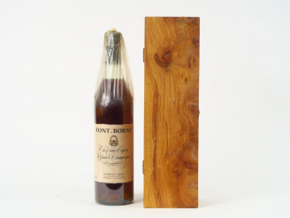 Vente aux enchères 1 BOUTEILLE TRES VIEUX COGNAC DE GRANDE CHAMPAGNE FONT BORNE G. JOBIT 
