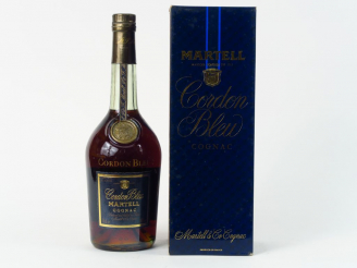 Vente aux enchères 1 BOUTEILLE COGNAC MARTELL CORDON BLEU - COFFRET