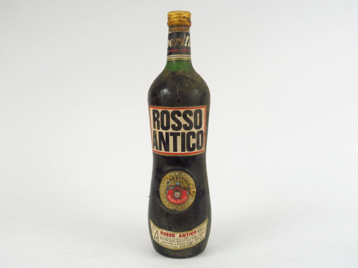 1 TRES VIEILLE BOUTEILLE ROSSO ANTICO APERITIF 17° - BS