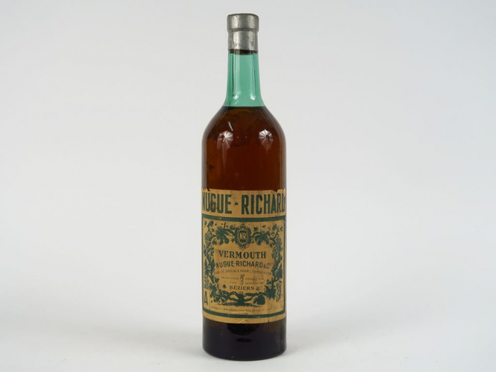 1 VIEILLE BOUTEILLE VERMUTH NUGUE RICHARD BEZIERS