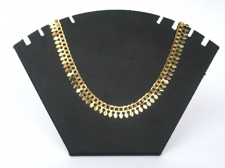 Collier draperie en or. Poids : 16,7 g