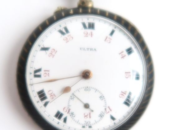 Montre de gousset en argent. Poids tel : 53,6 g