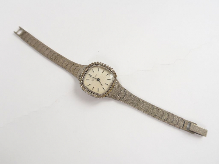 Montre bracelet en argent de marque Séverine