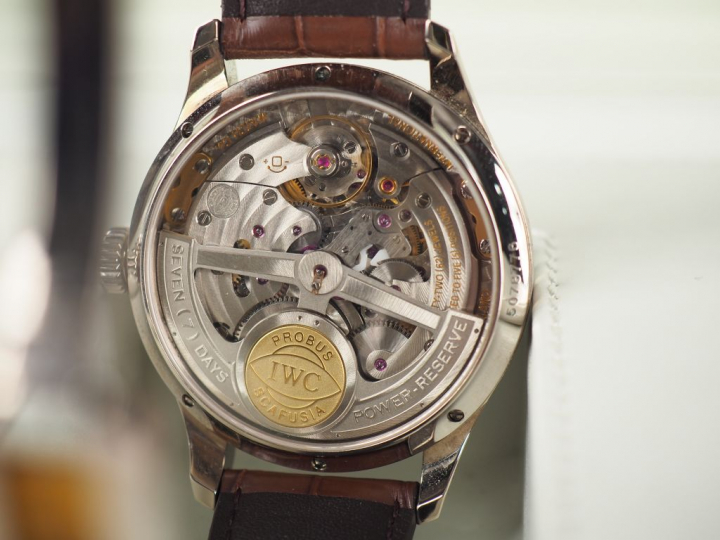 IWC, schaffhausen. Montre bracelet, modèle Portugaise Calendrier Perpé