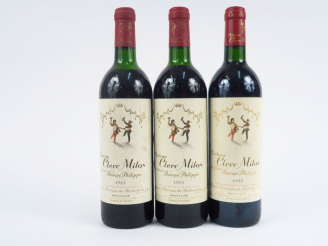 Vente aux enchères 3 BOUTEILLES CHÂTEAU CLERC MILON GCC PAUILLAC : 2 de 1985 1 LB/1 HEP-M