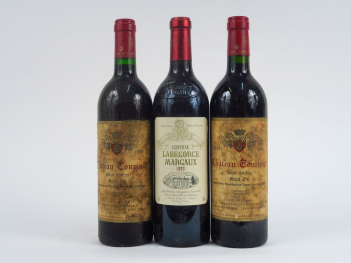 3 BOUTEILLES : 1 CHÂTEAU LABEGORCE MARGAUX 1999 - 2 CHÂTEAU TOUZINAT G