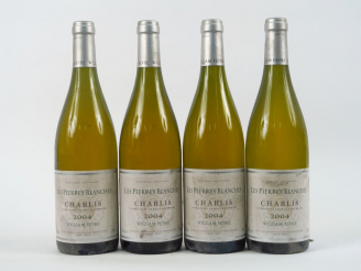 Vente aux enchères 4 BOUTEILLES CHABLIS 'LES PIERRES BLANCHES' W. FEVRE - 2004