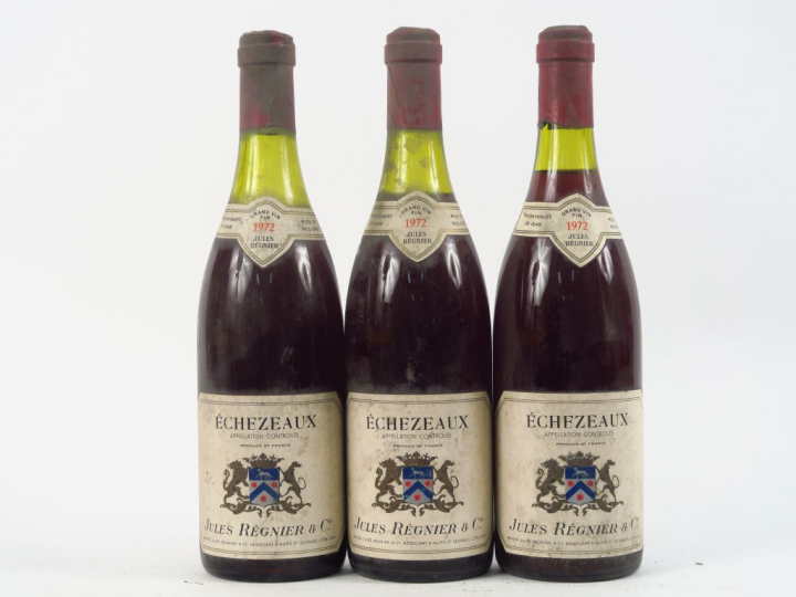 3 BOUTEILLES ECHEZEAUX GC J. REGNIER - 1972 - 1 à 2 CM/1 à 3 CM/1 à 4 