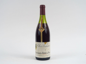 Vente aux enchères 1 BOUTEILLE CLOS VOUGEOT BOUCHARD AINE ET FILS - 1985 - 4,5 CM
