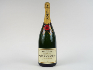 Vente aux enchères 1 MAGNUM CHAMPAGNE MOET   CHANDON  'BRUT IMPERIAL'