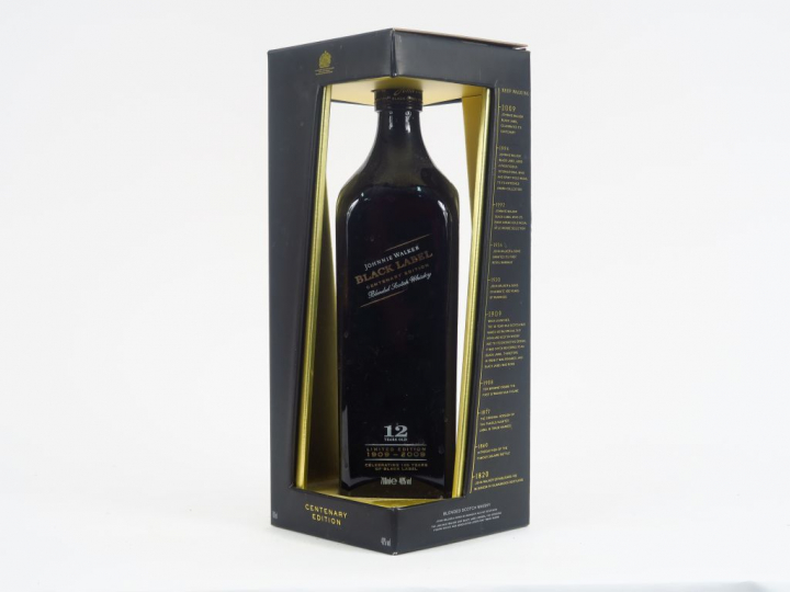 1 BOUTEILLE WHISKY JOHNNIE WALKER 'BLACK LABEL' CENTENARY EDITION