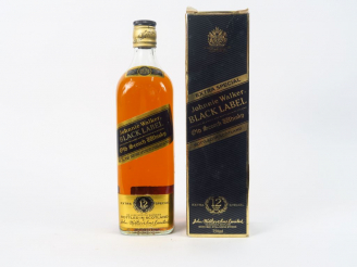 Vente aux enchères 1 BOUTEILLE Blend		 Johnnie Walker Black Label	 (75cl) 	- 40° - 			12 