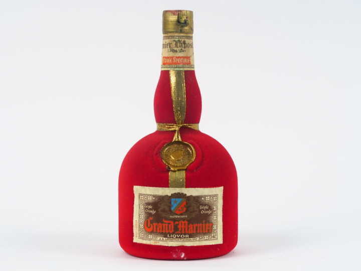 1 BOUTEILLE GRAND MARNIER 'CUVEE SPECIALE' - COFFRET