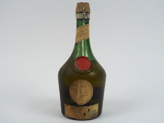 Vente aux enchères 1 TRES VIEILLE BOUTEILLE BENEDICTINE 'DOM' 43° - BS/EA