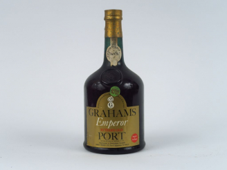 Vente aux enchères 1 BOUTEILLE PORTO GRAHAMS EMPEROR 20 ANS MISE : 1973