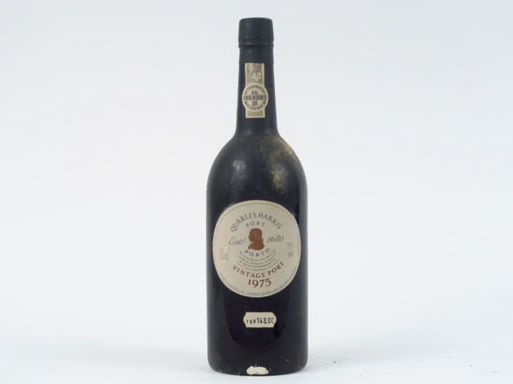 1 BOUTEILLE PORTO QUARLES HARRIS VINTAGE PORT - 1975