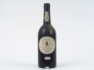 Vente aux enchères 1 BOUTEILLE PORTO QUARLES HARRIS VINTAGE PORT - 1975