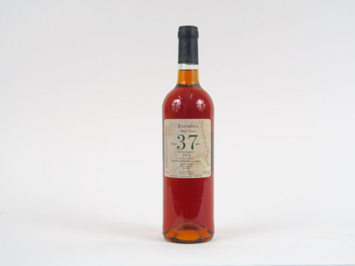1 BOUTEILLE RIVESALTES '37 ANS' M. PARCE - 1976