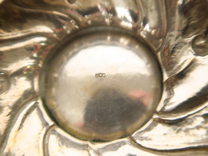 Service à café et à thé de style Louis XV en argent, à décor de feuill