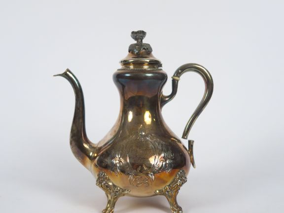 Verseuse Napoléon III en argent, poinçon Minerve .  Poids. 460 gr  (ac