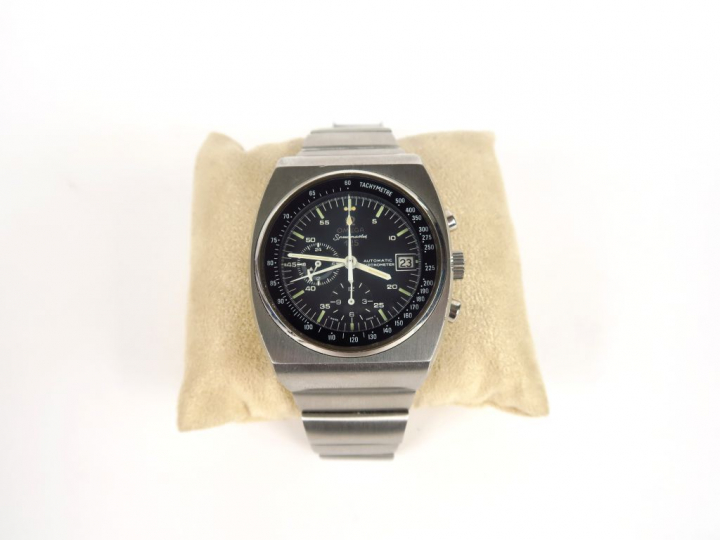 OMEGA. Speedmaster 125. Chronographe bracelet en acier. Boîtier fond v
