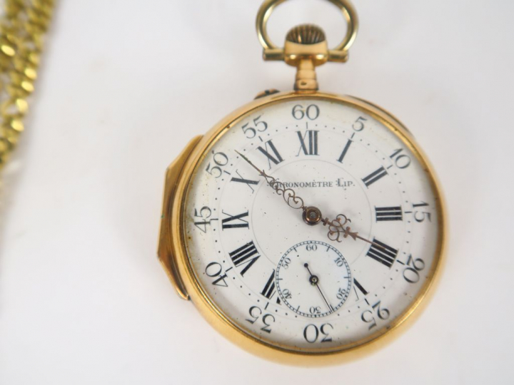 LIP.  Montre chronomètre en or.  Poids tel. 76,6 gr  On y joint une gi